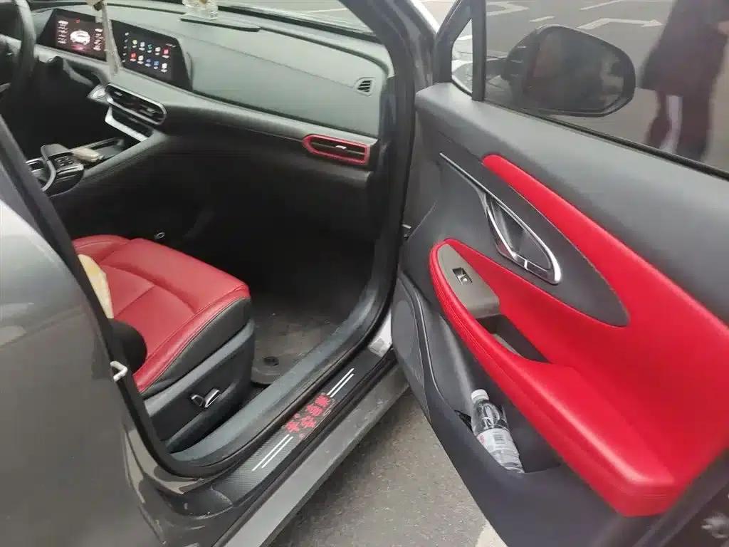 Changan UNI-T 2020 1.5T Flagship Edition — миниатюра 20