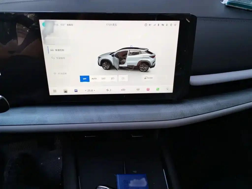 Changan UNI-T 2023 Second Generation 1.5T Premium Edition — миниатюра 6