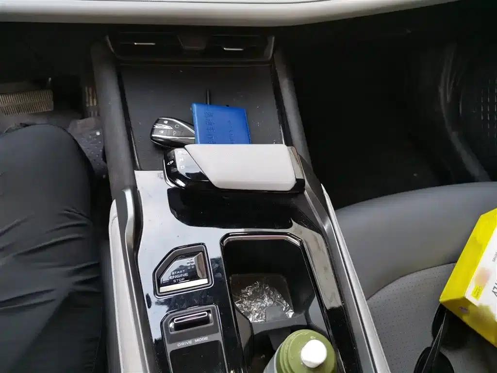 Changan UNI-T 2023 Second Generation 1.5T Premium Edition — миниатюра 7