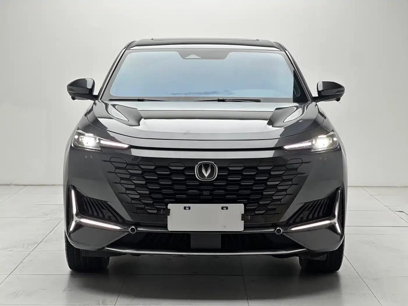 Changan UNI-K 2021 2.0T All-Wheel Drive Premium Edition — миниатюра 2