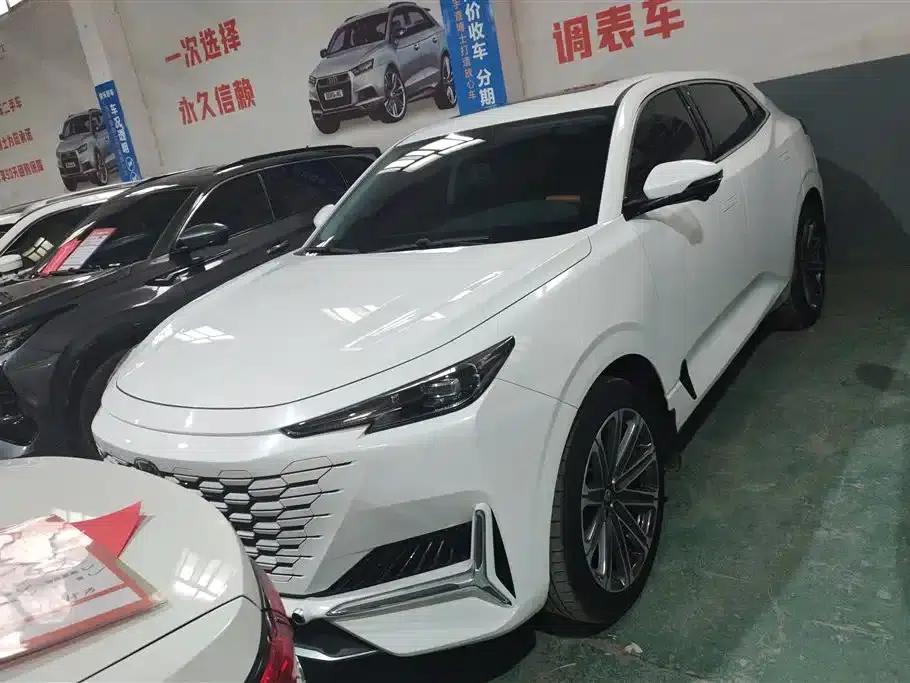 Changan UNI-K 2024 2.0T 2WD Global Edition — миниатюра 2