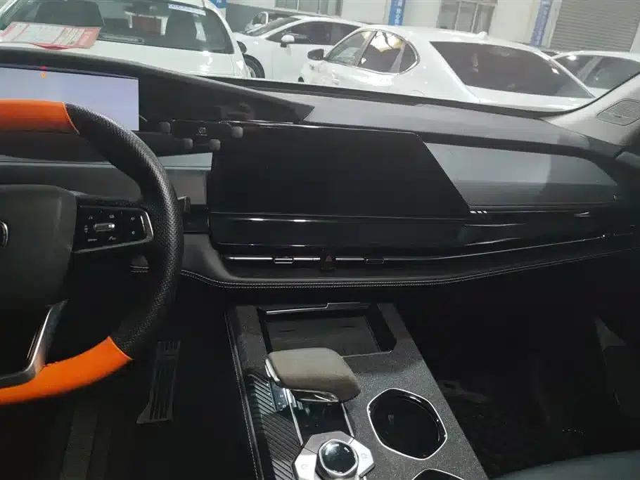 Changan UNI-K 2024 2.0T 2WD Global Edition — миниатюра 13