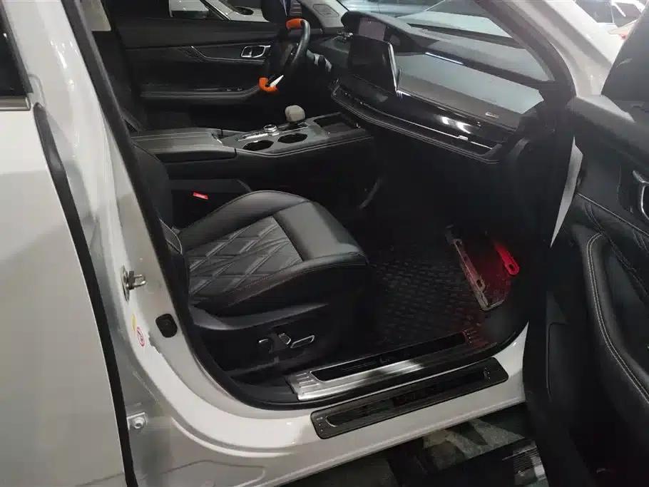 Changan UNI-K 2024 2.0T 2WD Global Edition — миниатюра 8