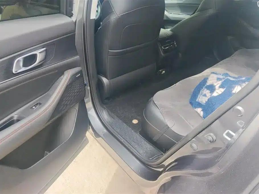 Changan UNI-K 2021 2.0T Premium Edition — миниатюра 11