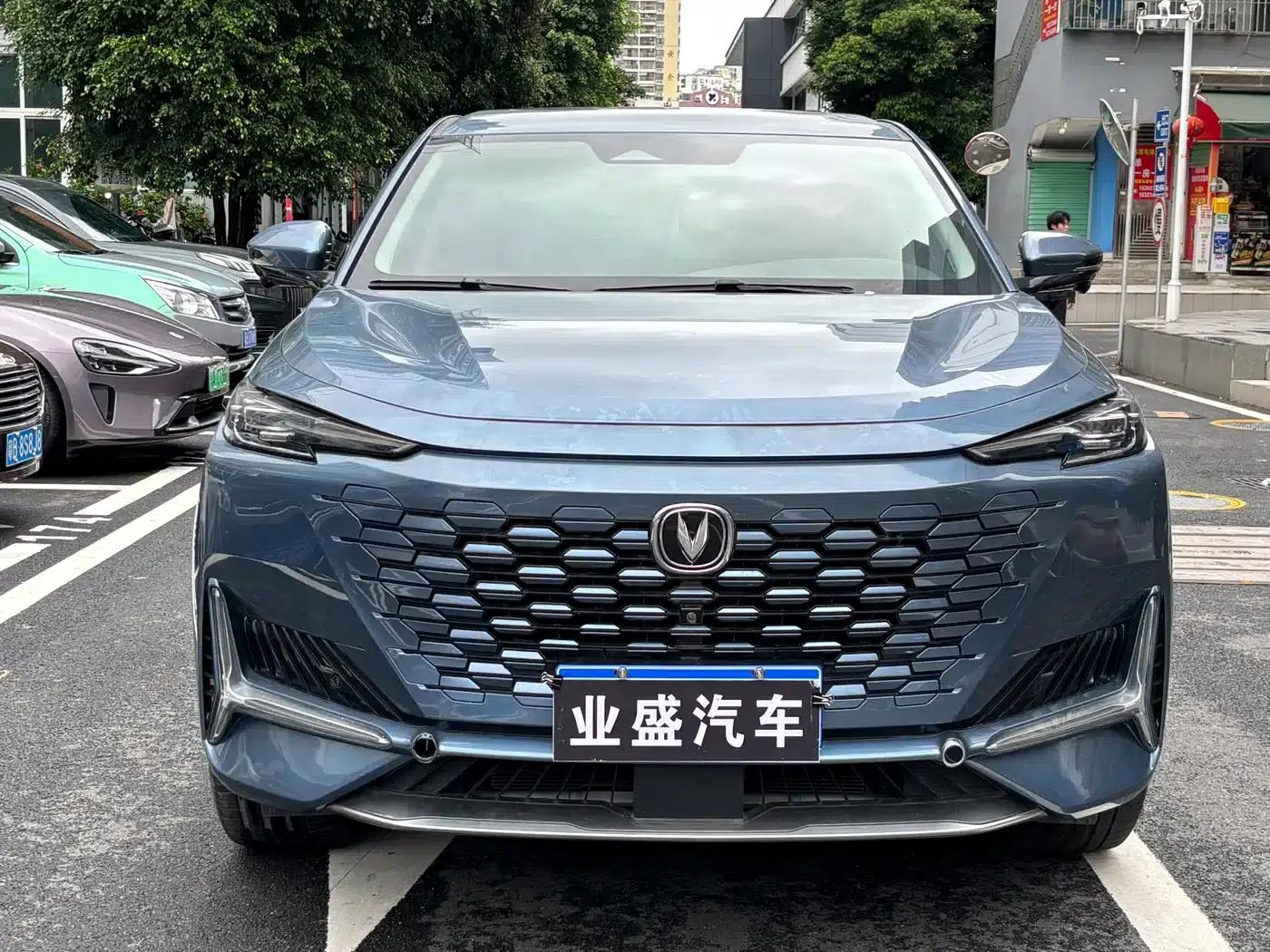 Changan UNI-K 2021 2.0T Premium Edition — миниатюра 2