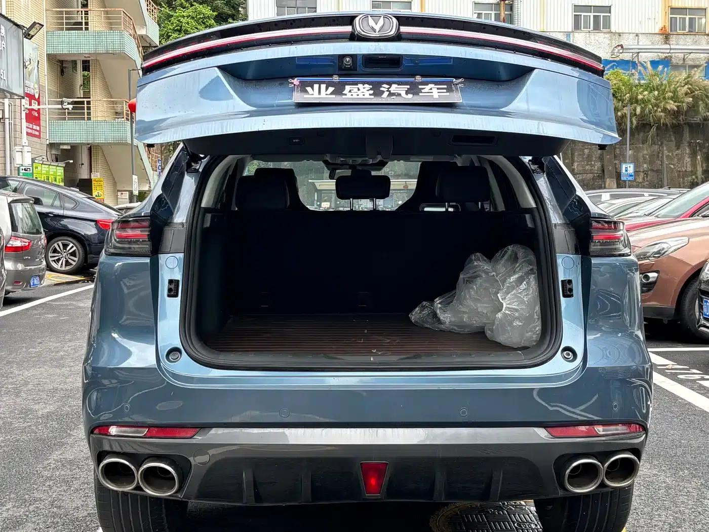 Changan UNI-K 2021 2.0T Premium Edition — миниатюра 12