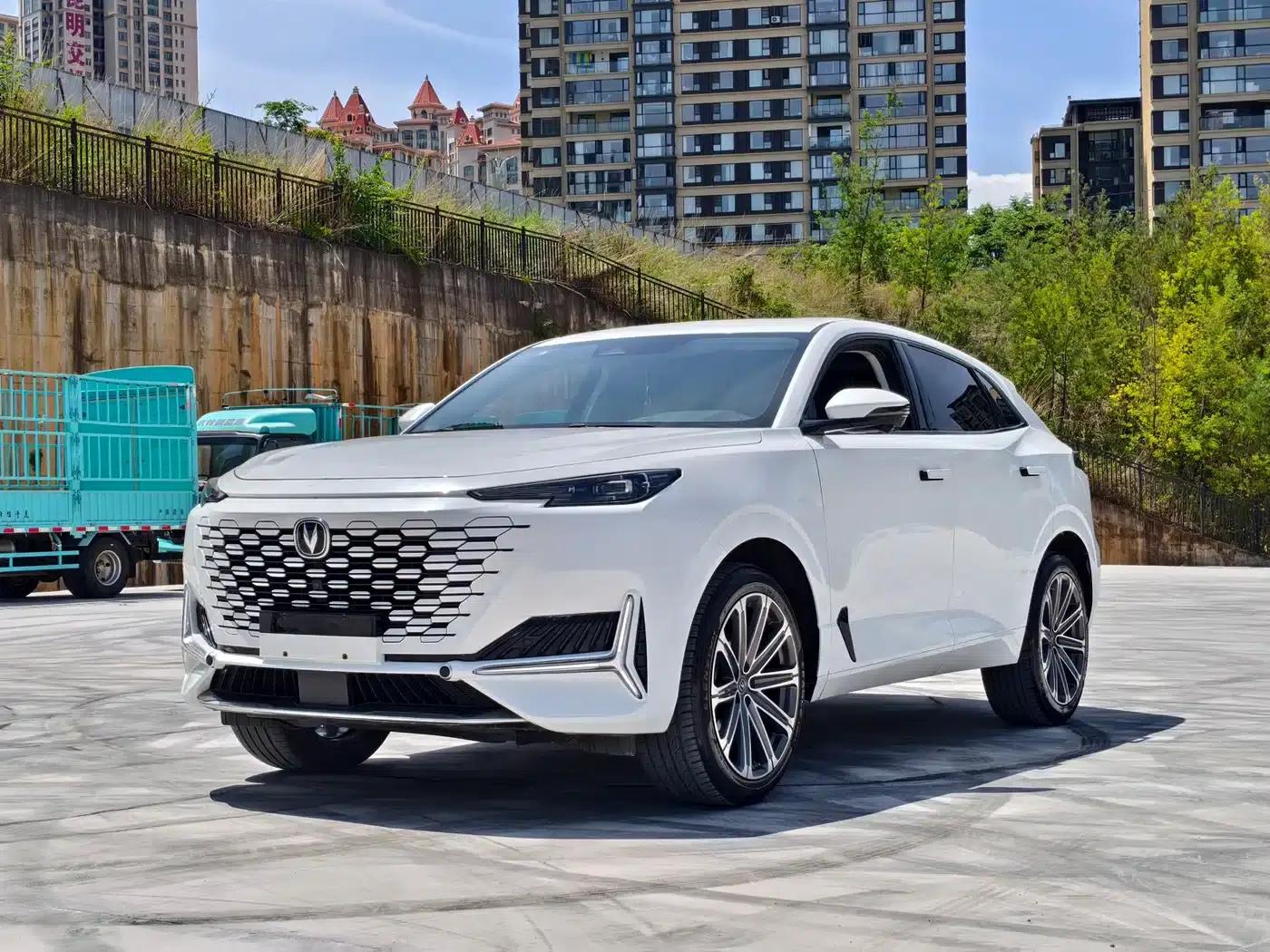 Changan UNI-K 2021 2.0T Premium Edition — миниатюра 1
