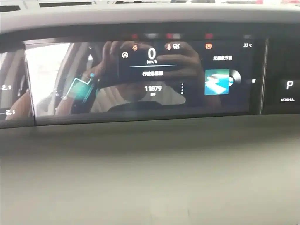 Changan UNI-K 2023 2.0T 2WD Yue Shang Edition — миниатюра 12