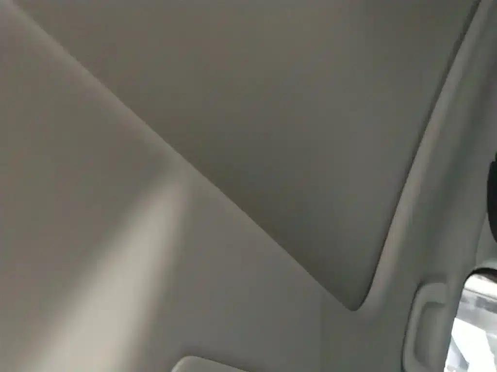 Changan UNI-K 2023 2.0T 2WD Yue Shang Edition — миниатюра 18
