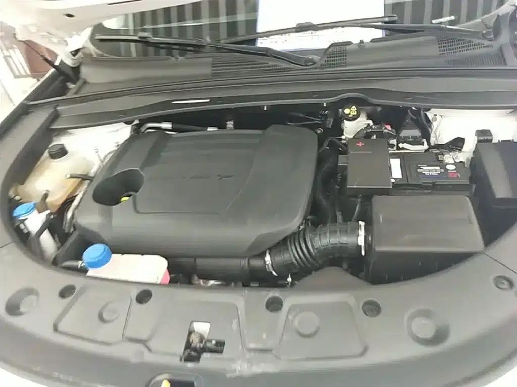 Changan UNI-K 2023 2.0T 2WD Yue Shang Edition — миниатюра 20