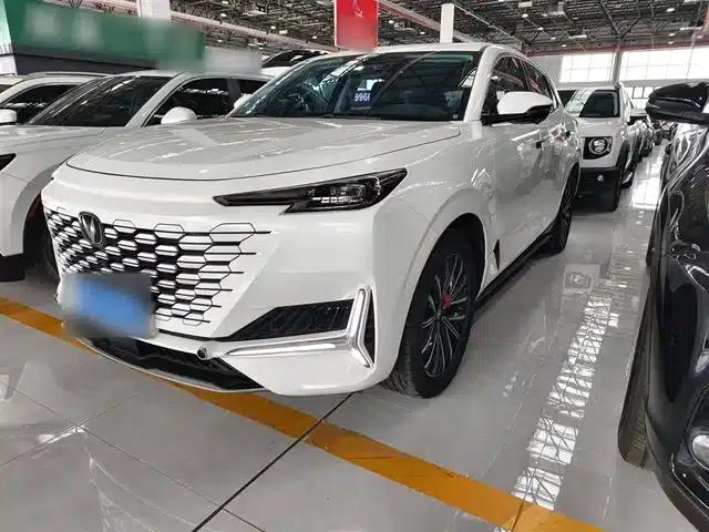Changan UNI-K 2023 2.0T 2WD Enjoy Edition