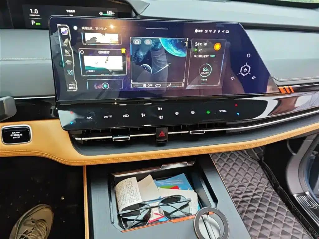 Changan UNI-K 2021 2.0T Premium Edition — миниатюра 6