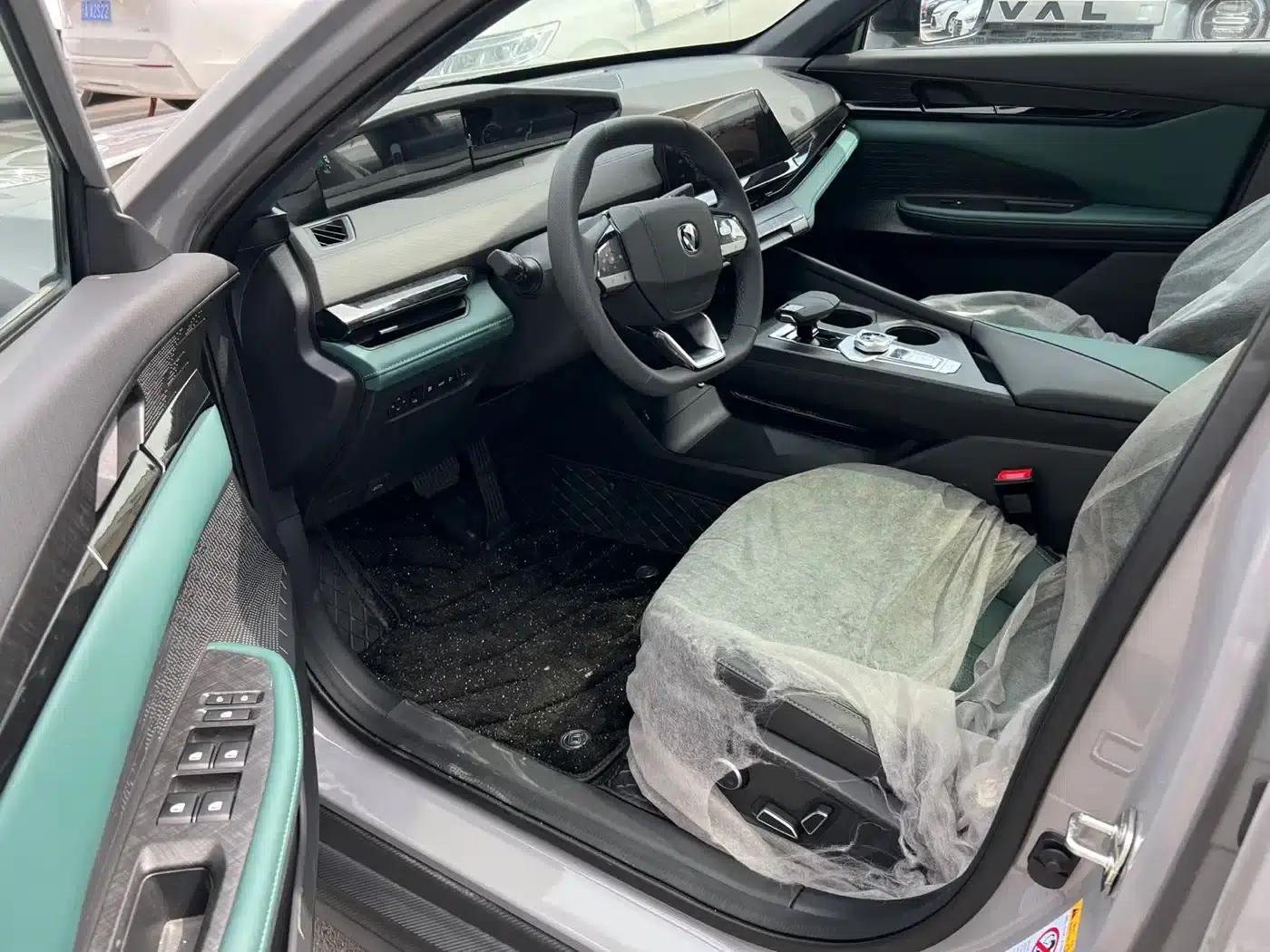 Changan UNI-V Smart Electric iDD 2024 Model Blue Whale Smart Electric iDD 136km Premium Edition — миниатюра 9