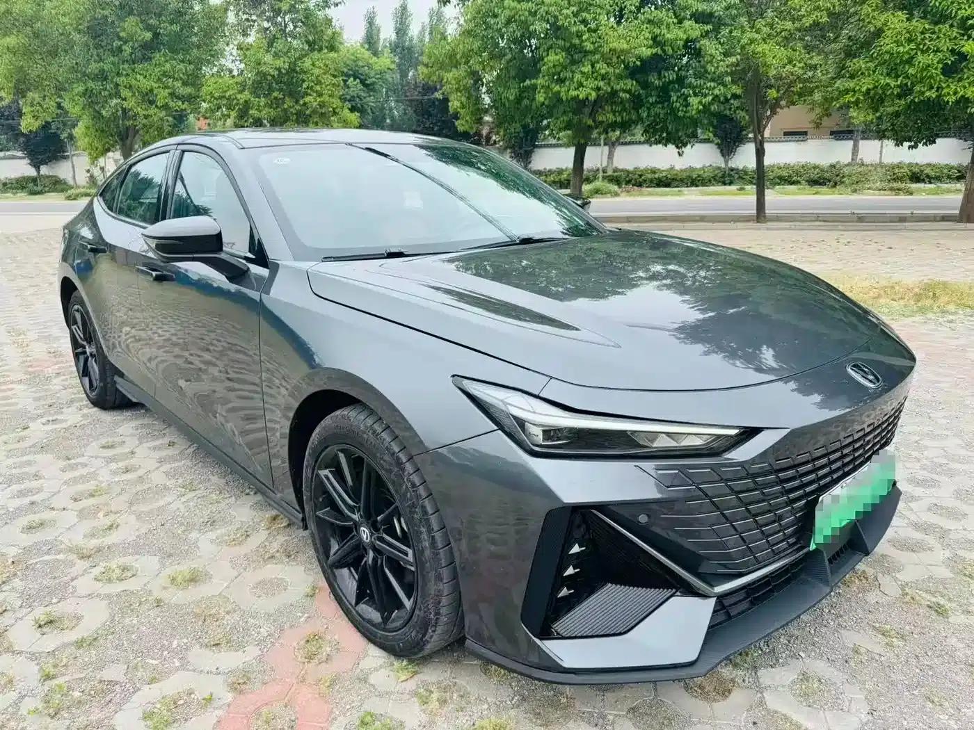 Changan UNI-V Smart Electric iDD 2024 Model Blue Whale Smart Electric iDD 136km Smart Cool Edition — миниатюра 3