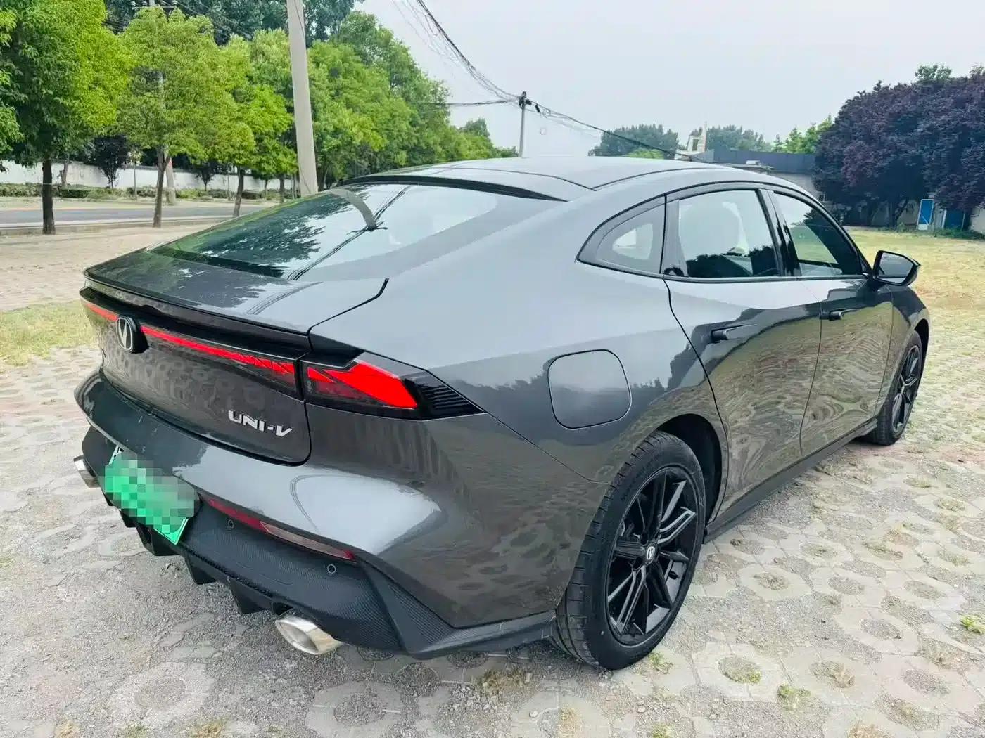 Changan UNI-V Smart Electric iDD 2024 Model Blue Whale Smart Electric iDD 136km Smart Cool Edition — миниатюра 9