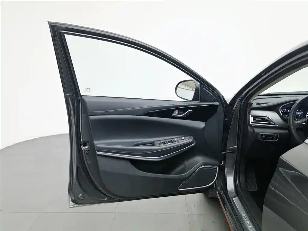 Ruicheng CC 2021 Blue Whale Edition 1.5T DCT Luxury — миниатюра 8