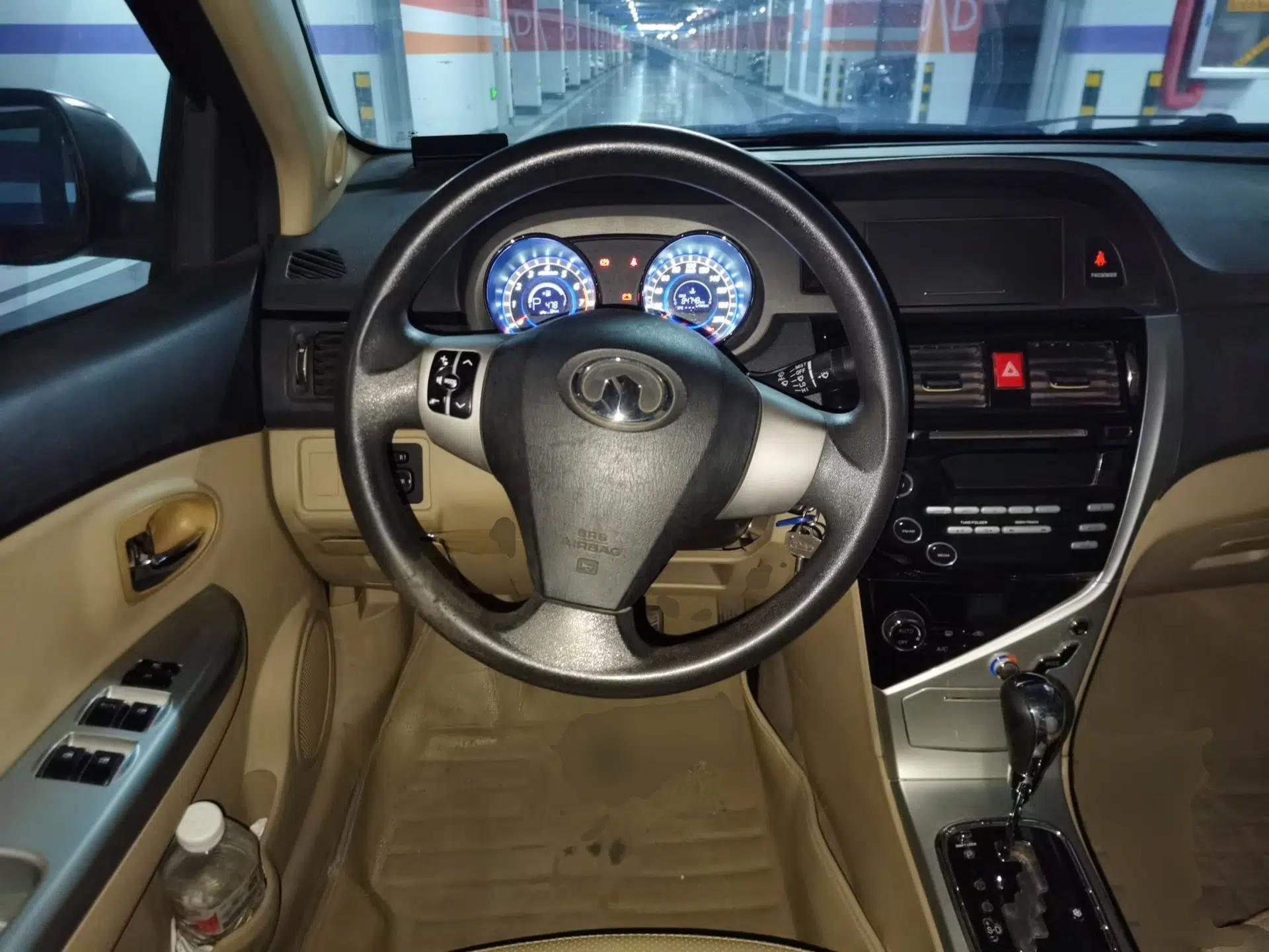 Great Wall C30 2013 1.5L CVT Luxury Model — миниатюра 11