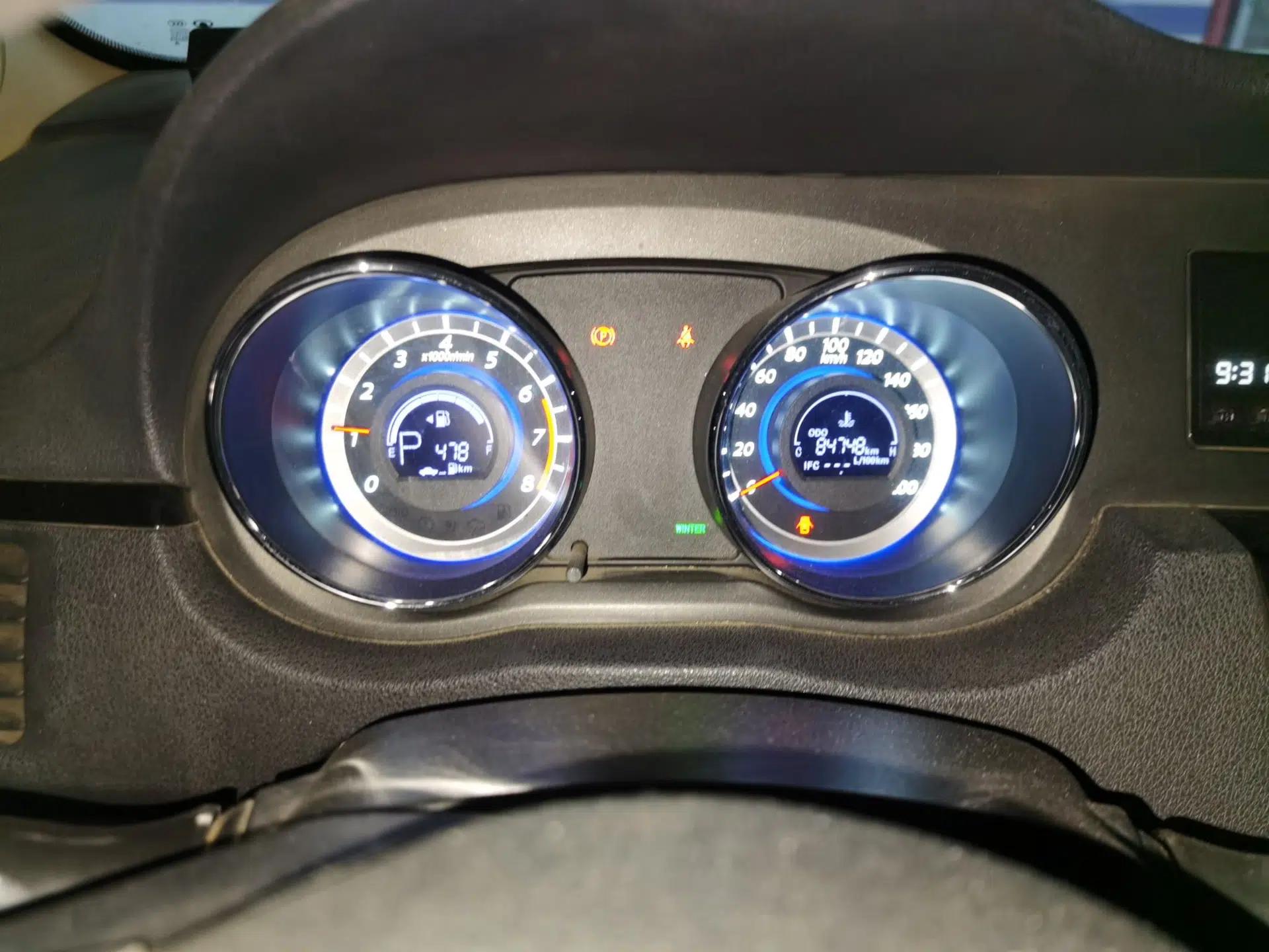 Great Wall C30 2013 1.5L CVT Luxury Model — миниатюра 12