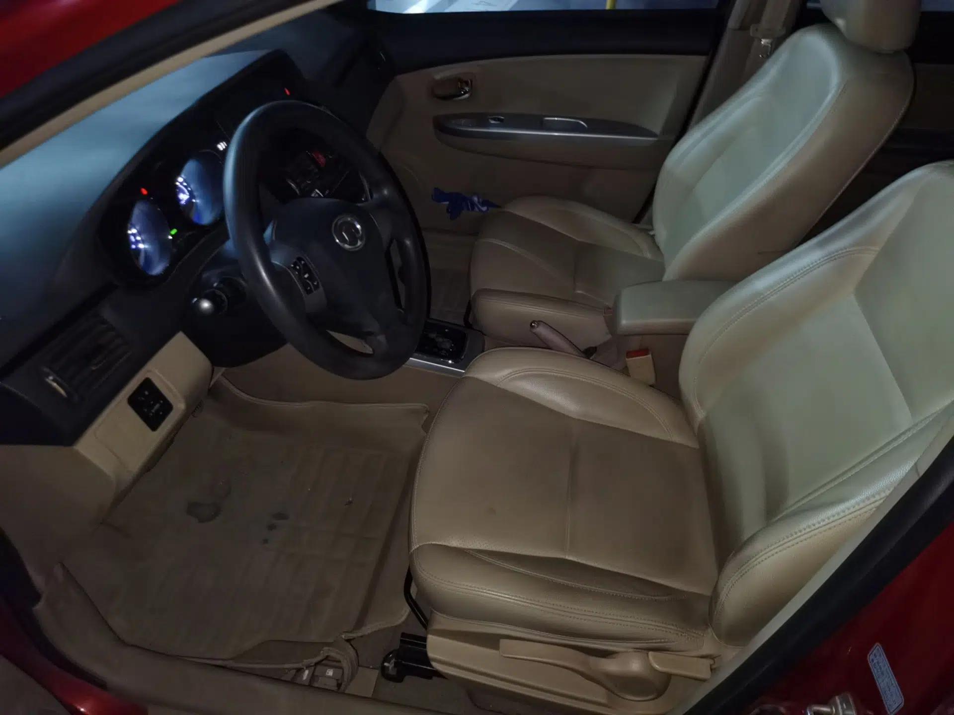 Great Wall C30 2013 1.5L CVT Luxury Model — миниатюра 16