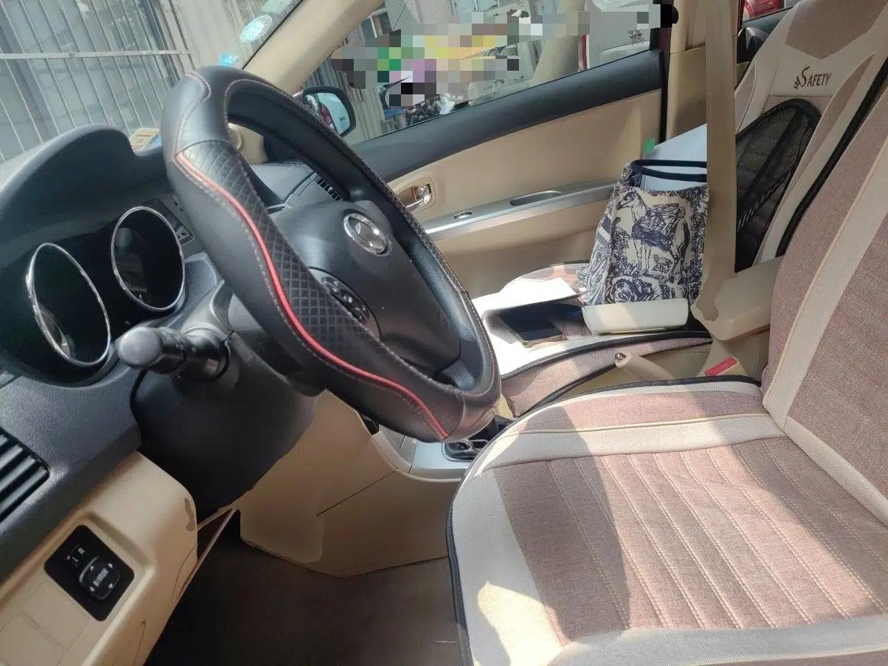 Great Wall C30 2013 1.5L Manual Luxury Model — миниатюра 16