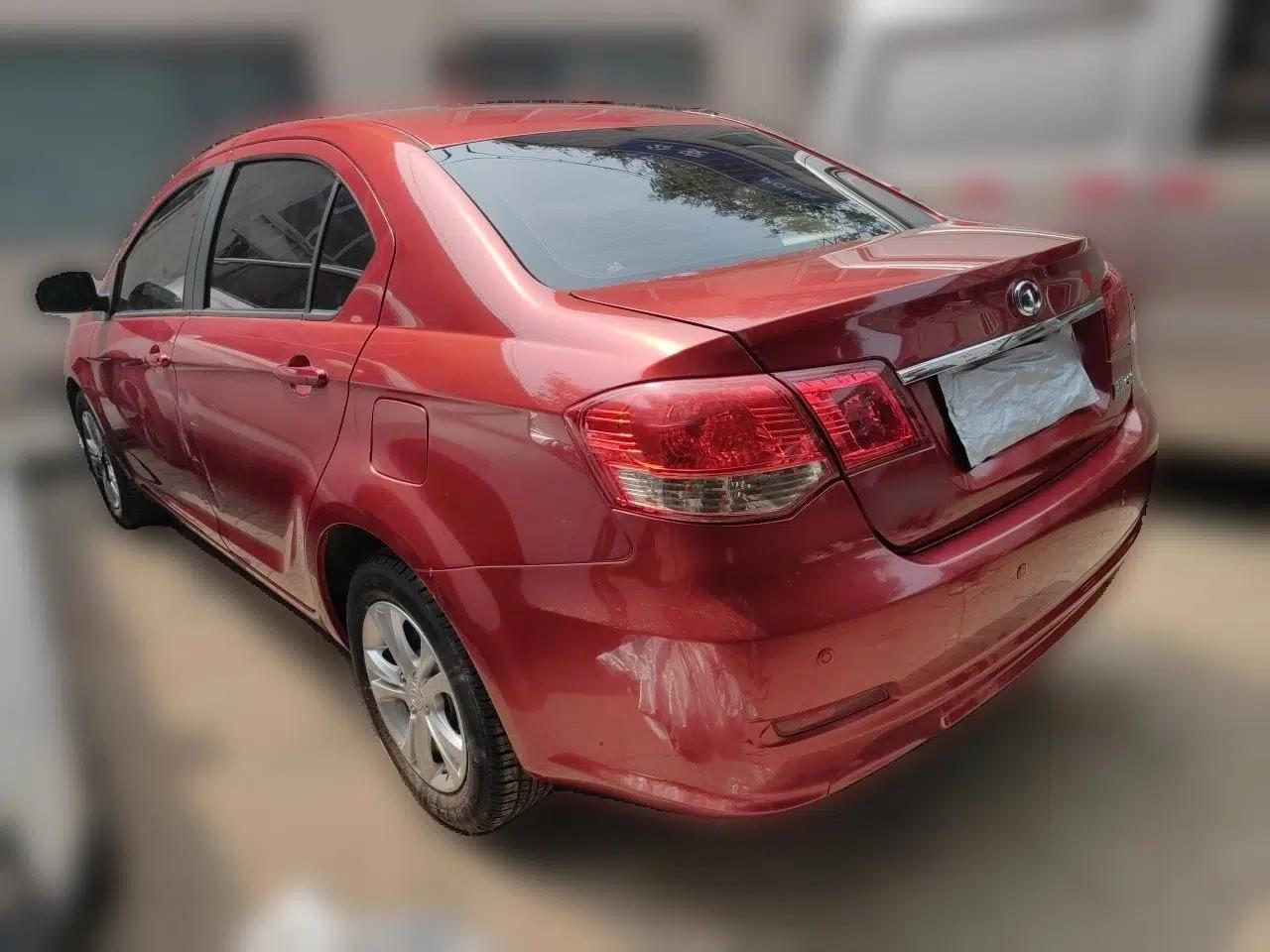 Great Wall C30 2013 1.5L Manual Luxury Model — миниатюра 4