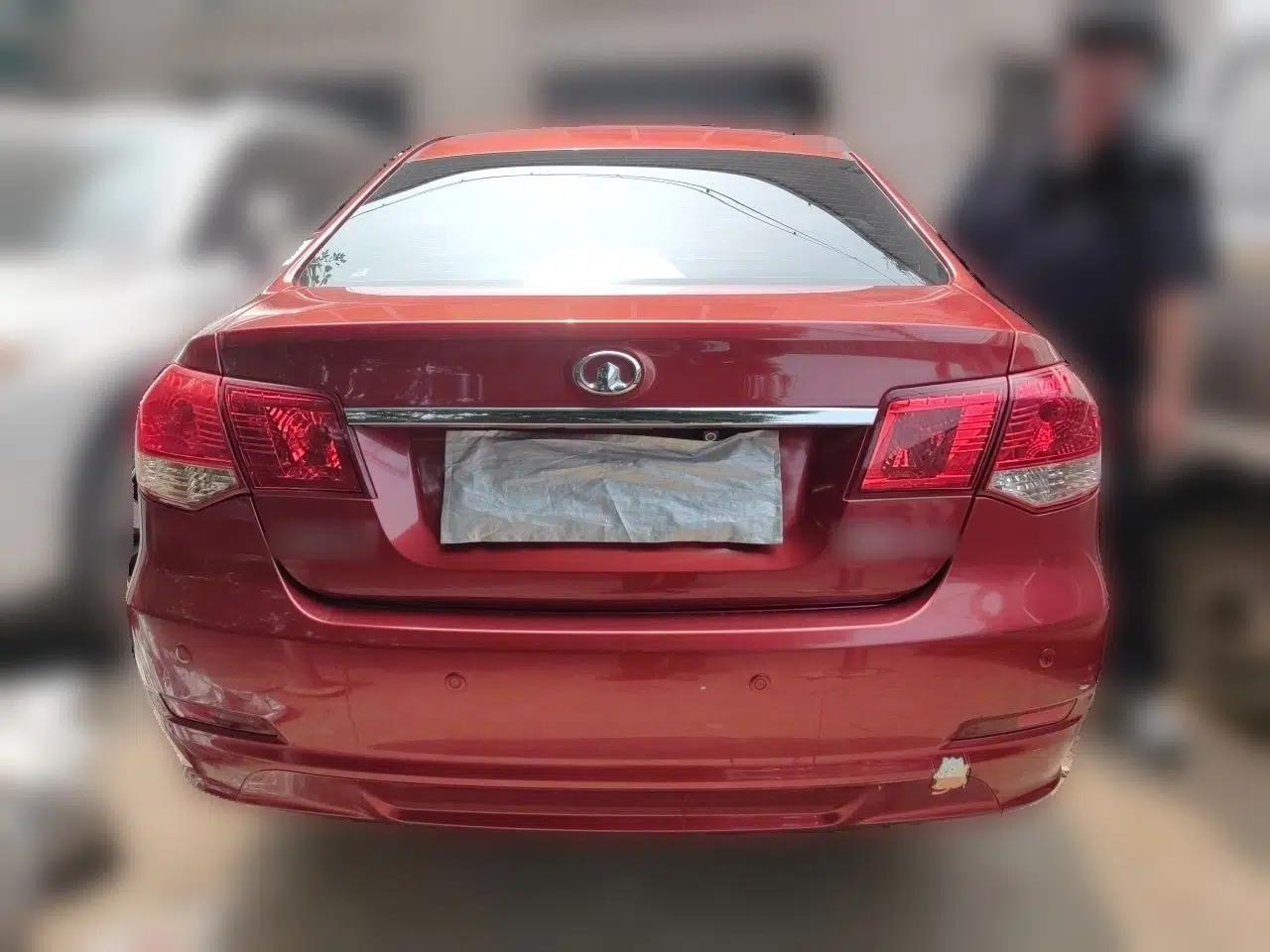 Great Wall C30 2013 1.5L Manual Luxury Model — миниатюра 5