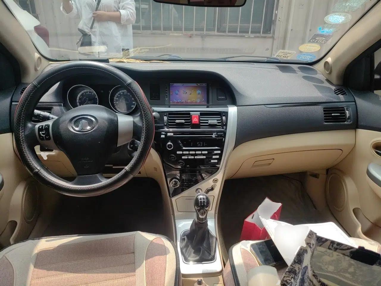 Great Wall C30 2013 1.5L Manual Luxury Model — миниатюра 10