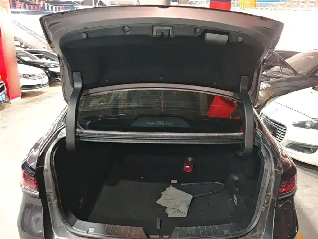 Ruicheng PLUS 2023 1.5T DCT Navigator Edition — миниатюра 15