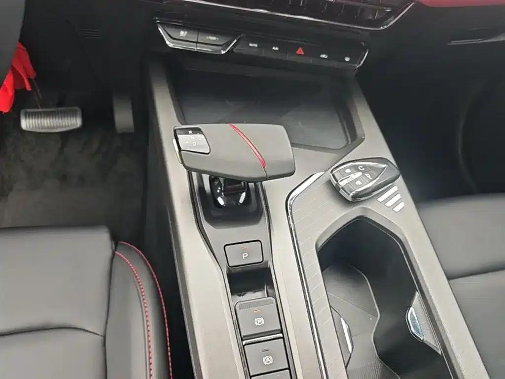 Changan X5 PLUS 2025 1.5T DCT Pioneer Edition — миниатюра 14