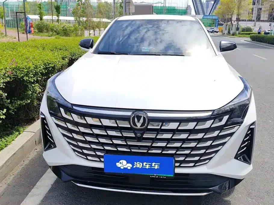 Changan UNI-Z New Energy 2024 Blue Whale Smart Electric iDD 125km Excellent Edition — миниатюра 2
