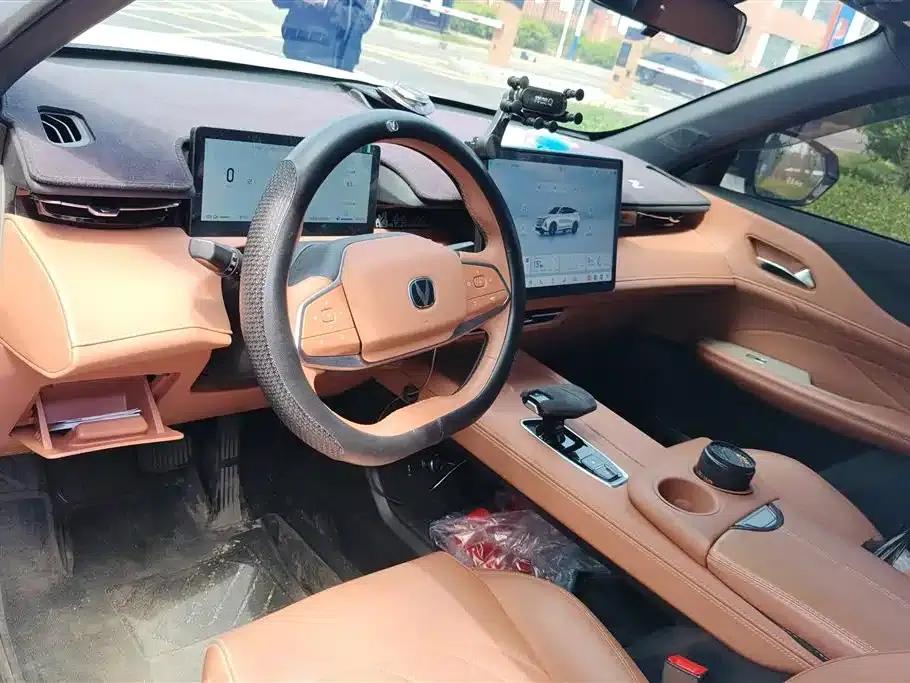 Changan UNI-Z New Energy 2024 Blue Whale Smart Electric iDD 125km Excellent Edition — миниатюра 12