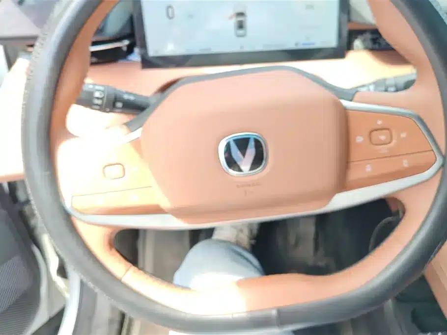 Changan UNI-Z New Energy 2024 Blue Whale Smart Electric iDD 125km Excellent Edition — миниатюра 15