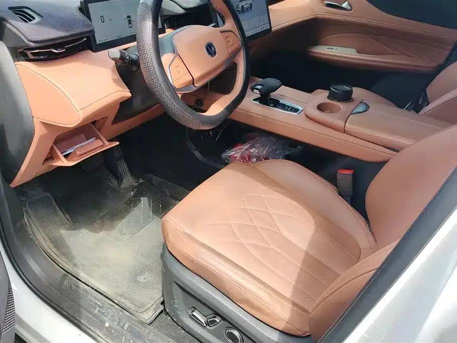 Changan UNI-Z New Energy 2024 Blue Whale Smart Electric iDD 125km Excellent Edition — миниатюра 9