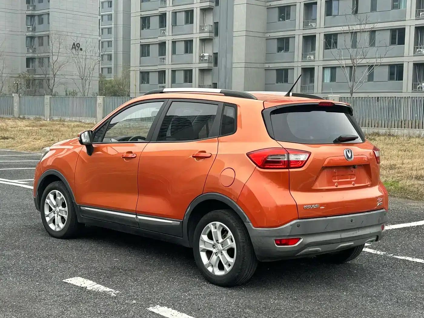Changan CS15 2016 1.5L Manual Fashion Edition — миниатюра 7