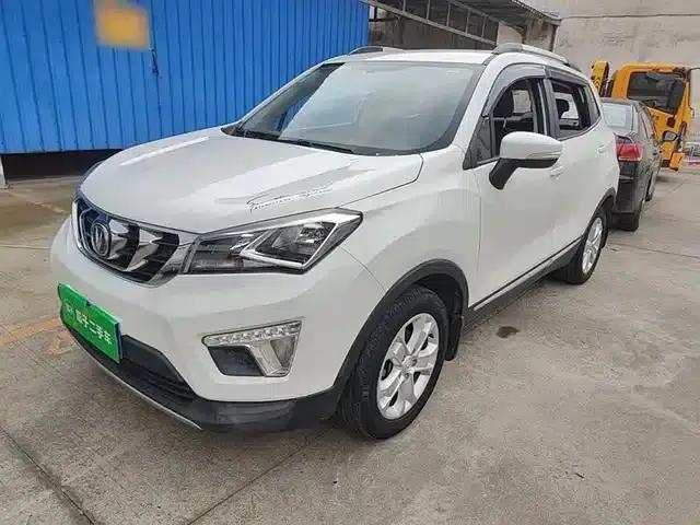 Changan CS15 2016 1.5L Manual Fashion Edition