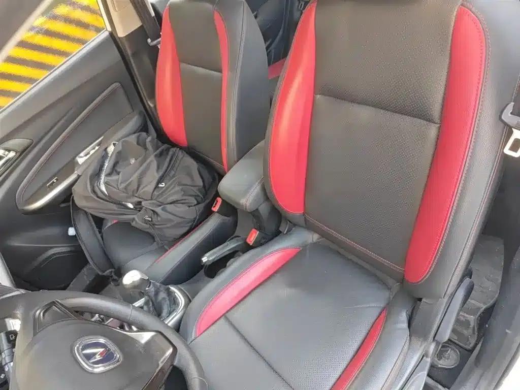 Changan CS15 2016 1.5L Manual Fashion Edition — миниатюра 12