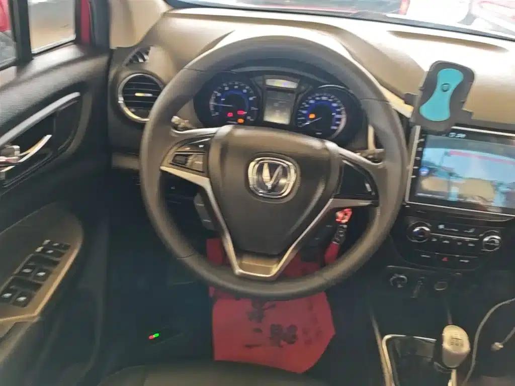 Changan CS15 2016 1.5L Manual Fashion Edition — миниатюра 11