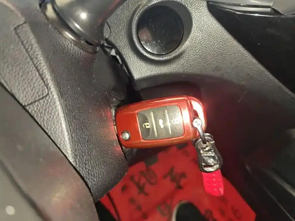 Changan CS15 2016 1.5L Manual Fashion Edition — миниатюра 9