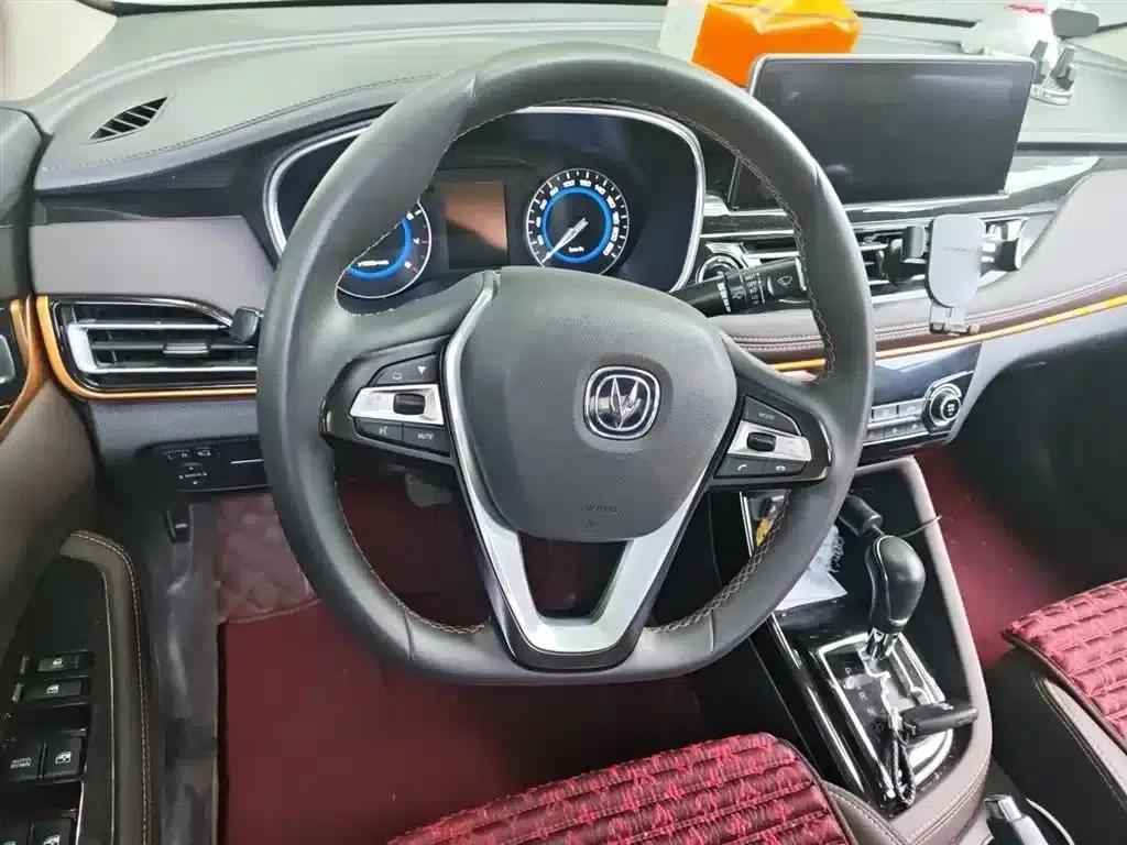 Changan Eado DT 2018 1.6L Automatic Premium Edition — миниатюра 3