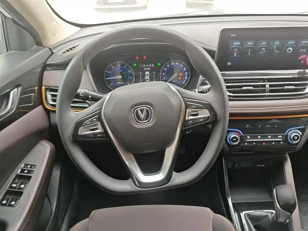 Changan Eado DT 2019 1.6L Manual Comfort Edition (China VI Emission Standard) — миниатюра 11