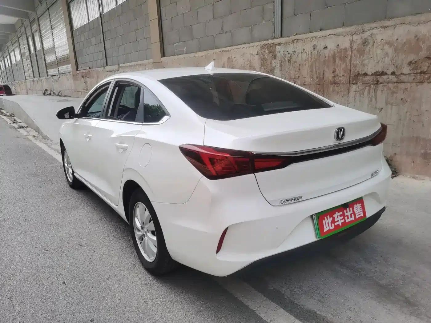 Changan Eado New Energy 2022 EV460 Smart Ride-Hailing Edition (Lithium Iron Phosphate) — миниатюра 11