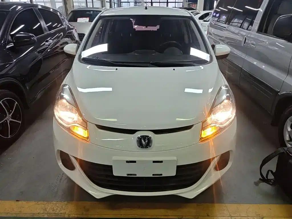 Benben 2015 1.4L IMT Deluxe Edition (National V Emission Standard) — миниатюра 3