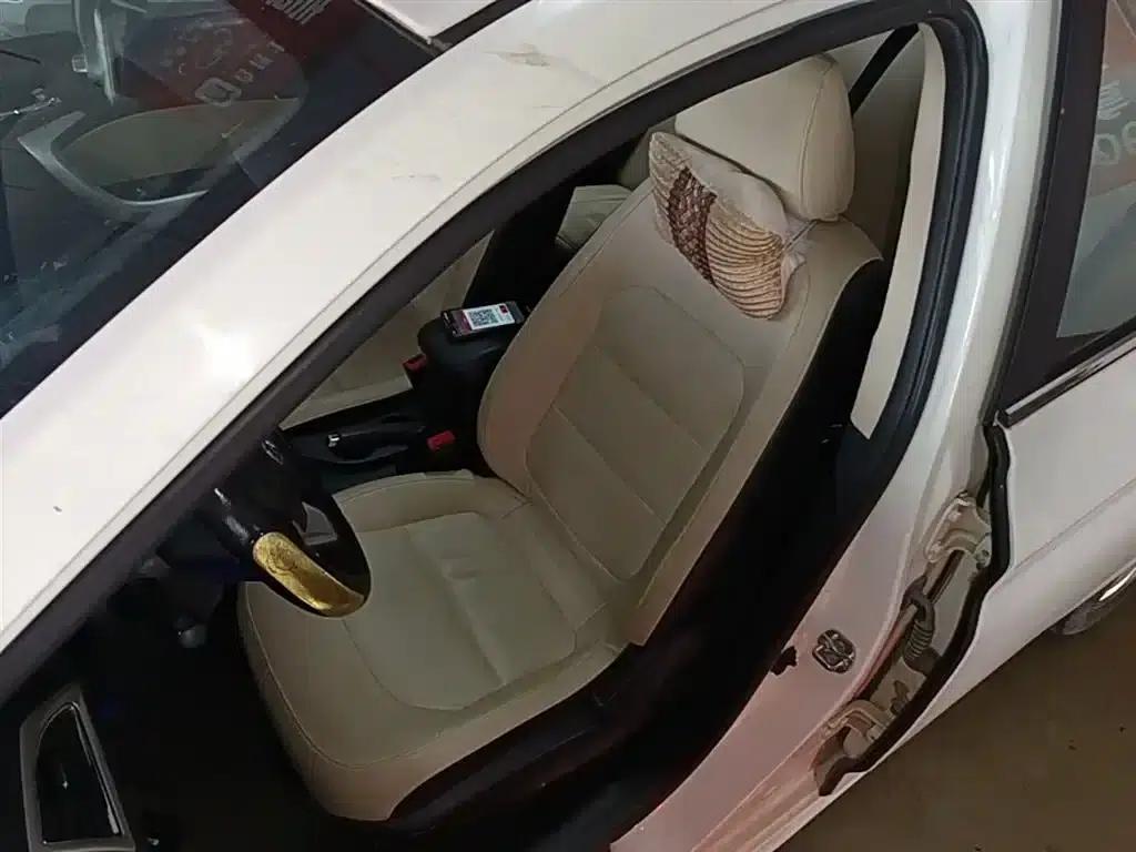 Yuexiang V7 2015 1.6L Manual Enjoyment Edition (National V Emission Standard) — миниатюра 15