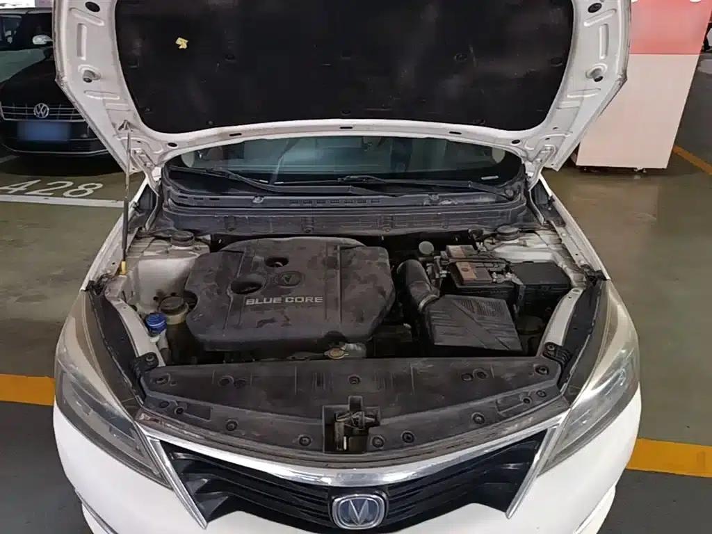 Yuexiang V7 2015 1.6L Manual Enjoyment Edition (National V Emission Standard) — миниатюра 20