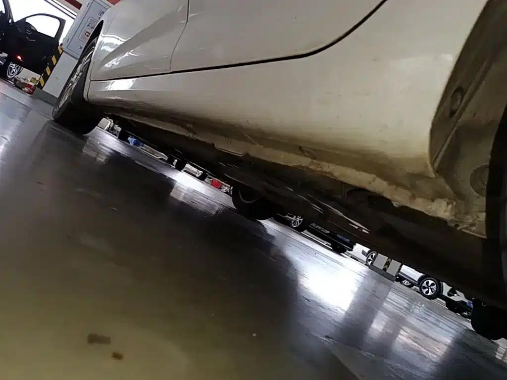 Yuexiang V7 2015 1.6L Manual Enjoyment Edition (National V Emission Standard) — миниатюра 22