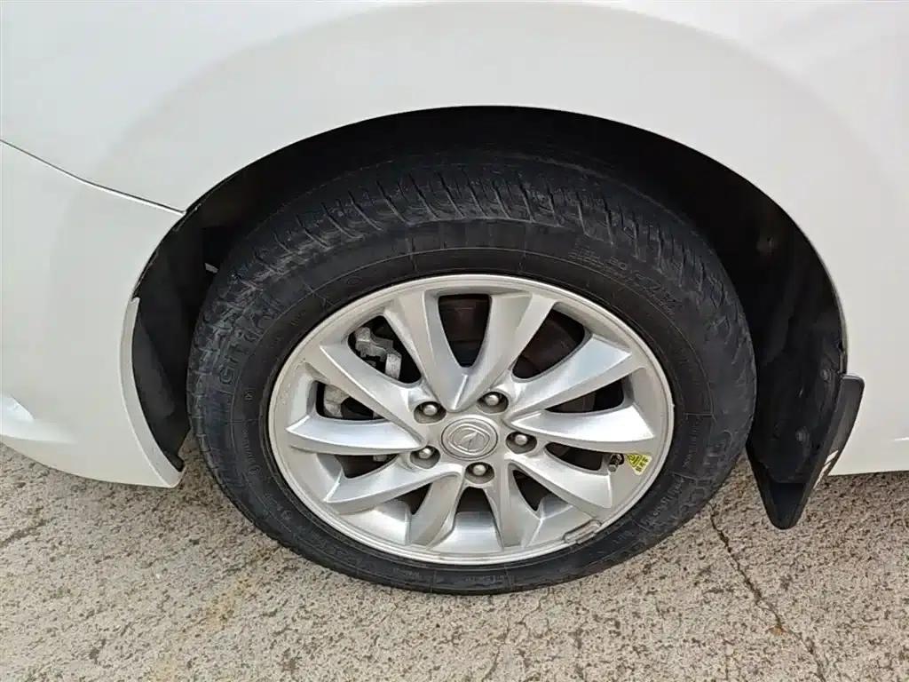 Yuexiang V7 2016 1.6L Automatic Enjoyment Edition (National V Emission Standard) — миниатюра 23