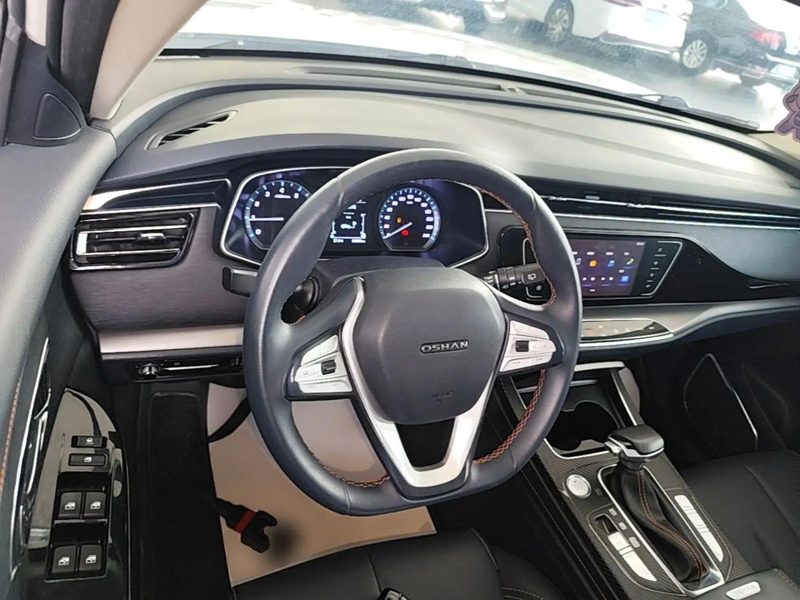 CHANGAN OSHAN X7 2020 1.5T Automatic Luxury Version — миниатюра 13