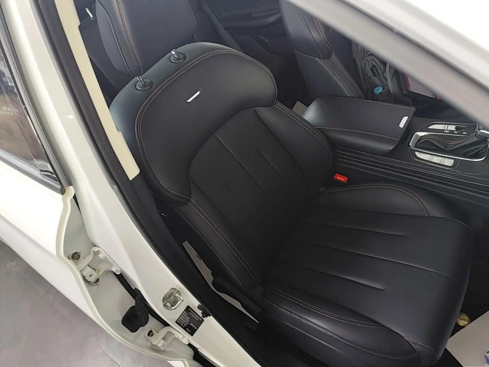 CHANGAN OSHAN X7 2020 1.5T Automatic Luxury Version — миниатюра 23
