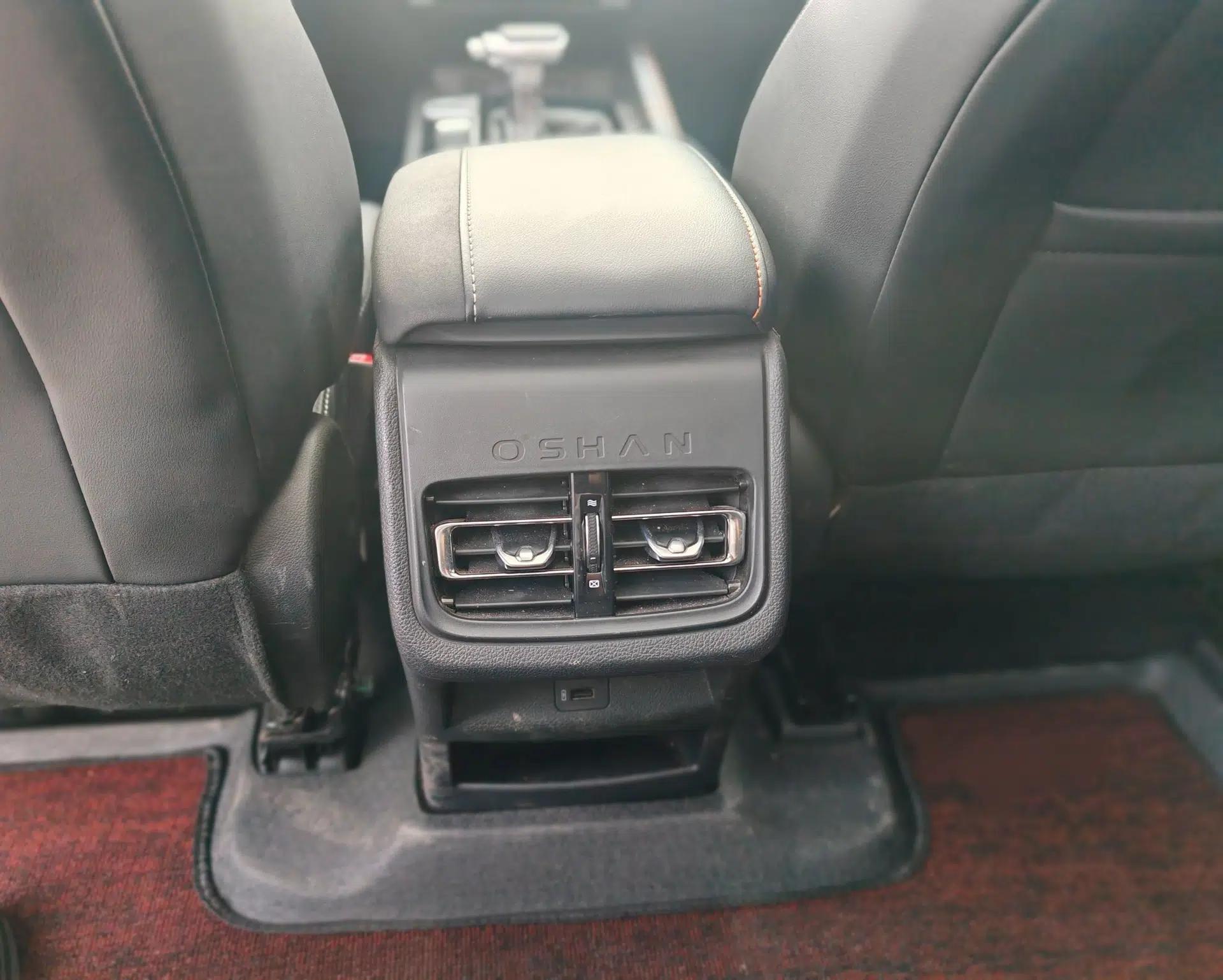 CHANGAN OSHAN X7 PLUS 2022 1.5T Blue Whale Edition Automatic Prestige Version — миниатюра 23