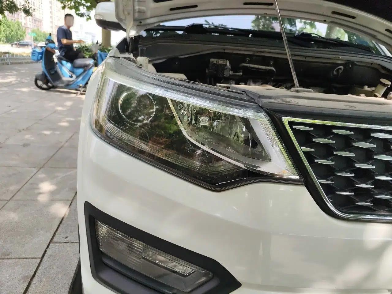 CHANGAN OSHAN CX70 2017 CX70T 1.5T Automatic Zunqing Edition — миниатюра 7
